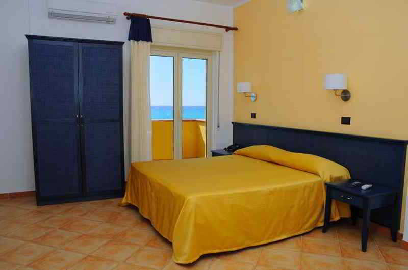 סן לאונה Residence Hotel Antica Perla מראה חיצוני תמונה