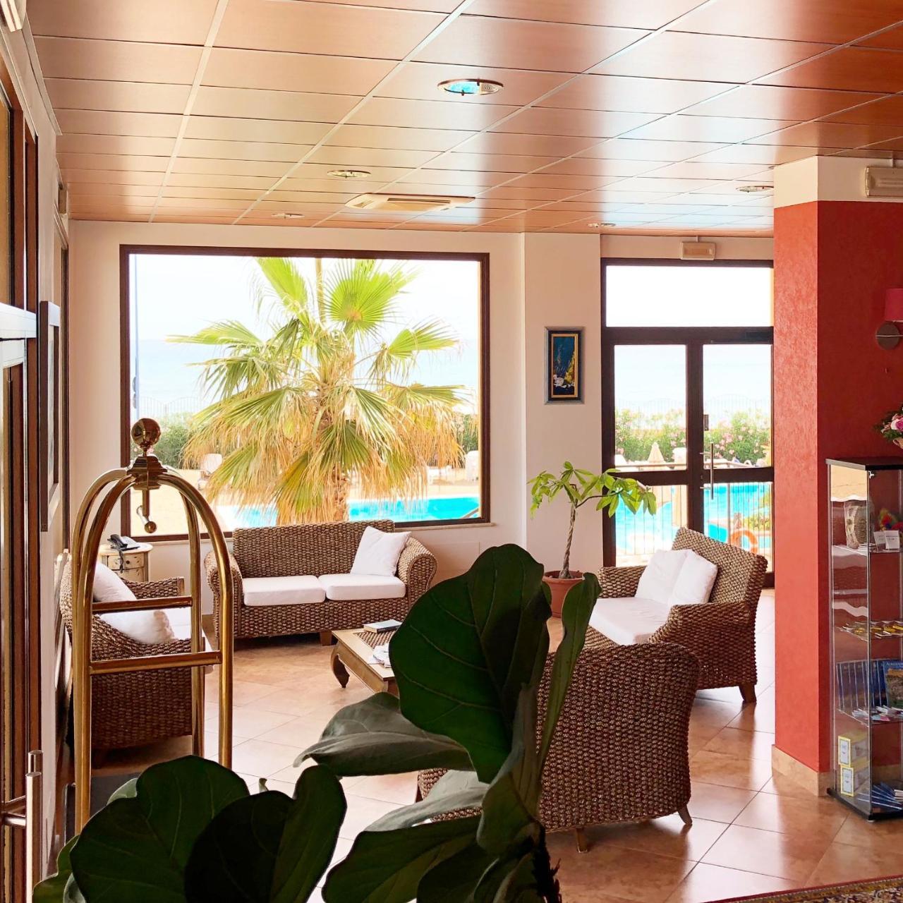 סן לאונה Residence Hotel Antica Perla מראה חיצוני תמונה
