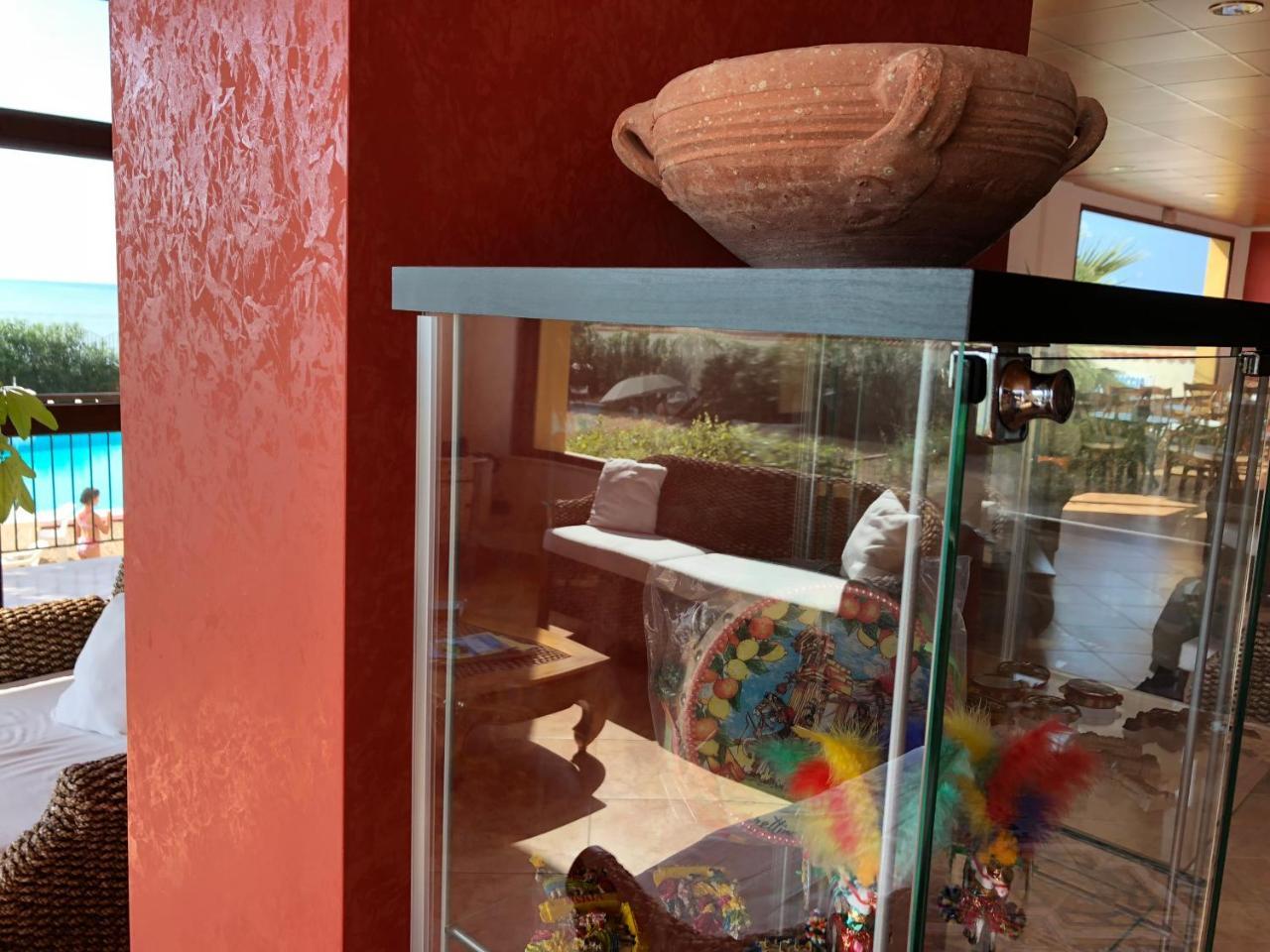 סן לאונה Residence Hotel Antica Perla מראה חיצוני תמונה