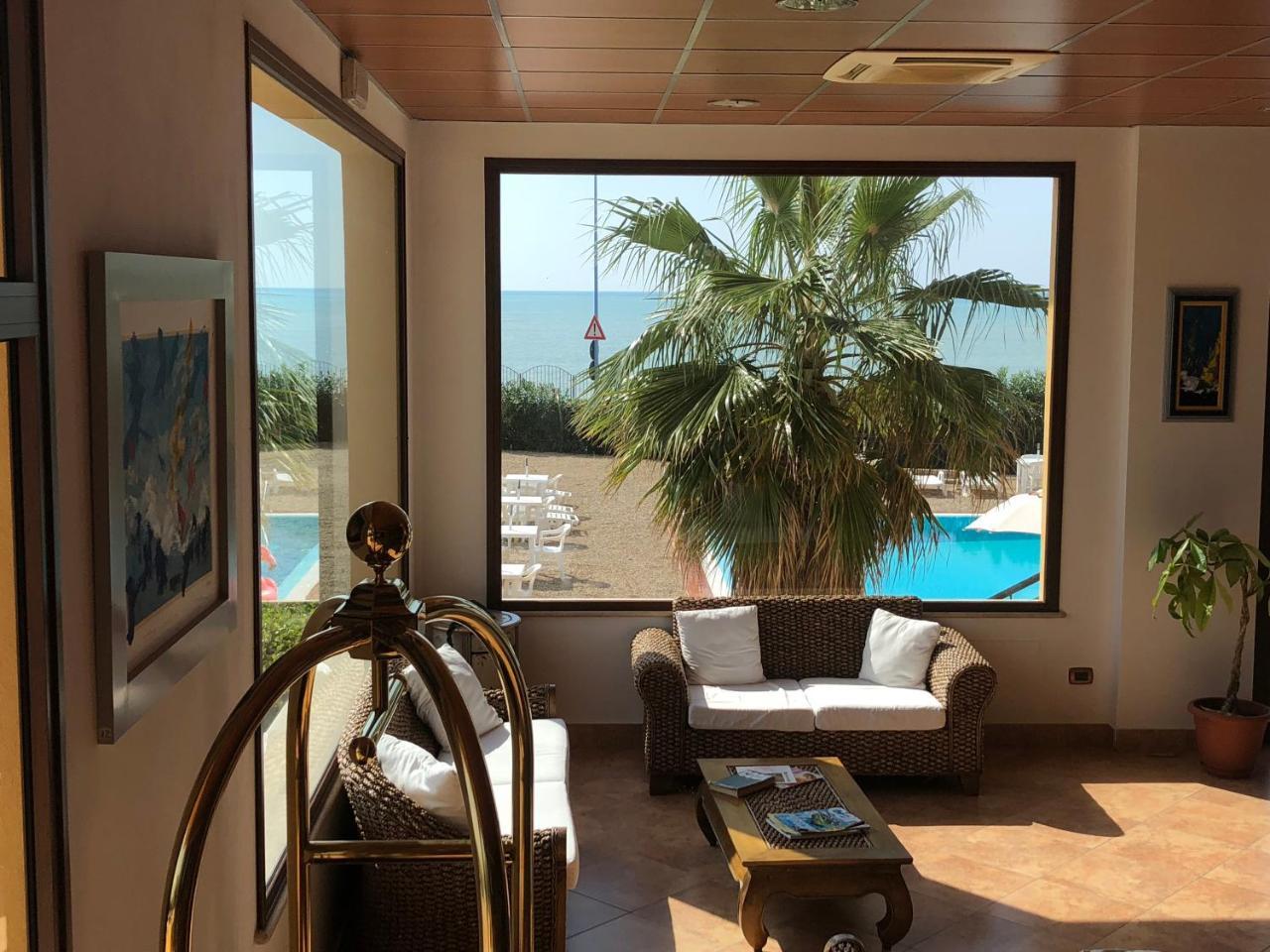 סן לאונה Residence Hotel Antica Perla מראה חיצוני תמונה